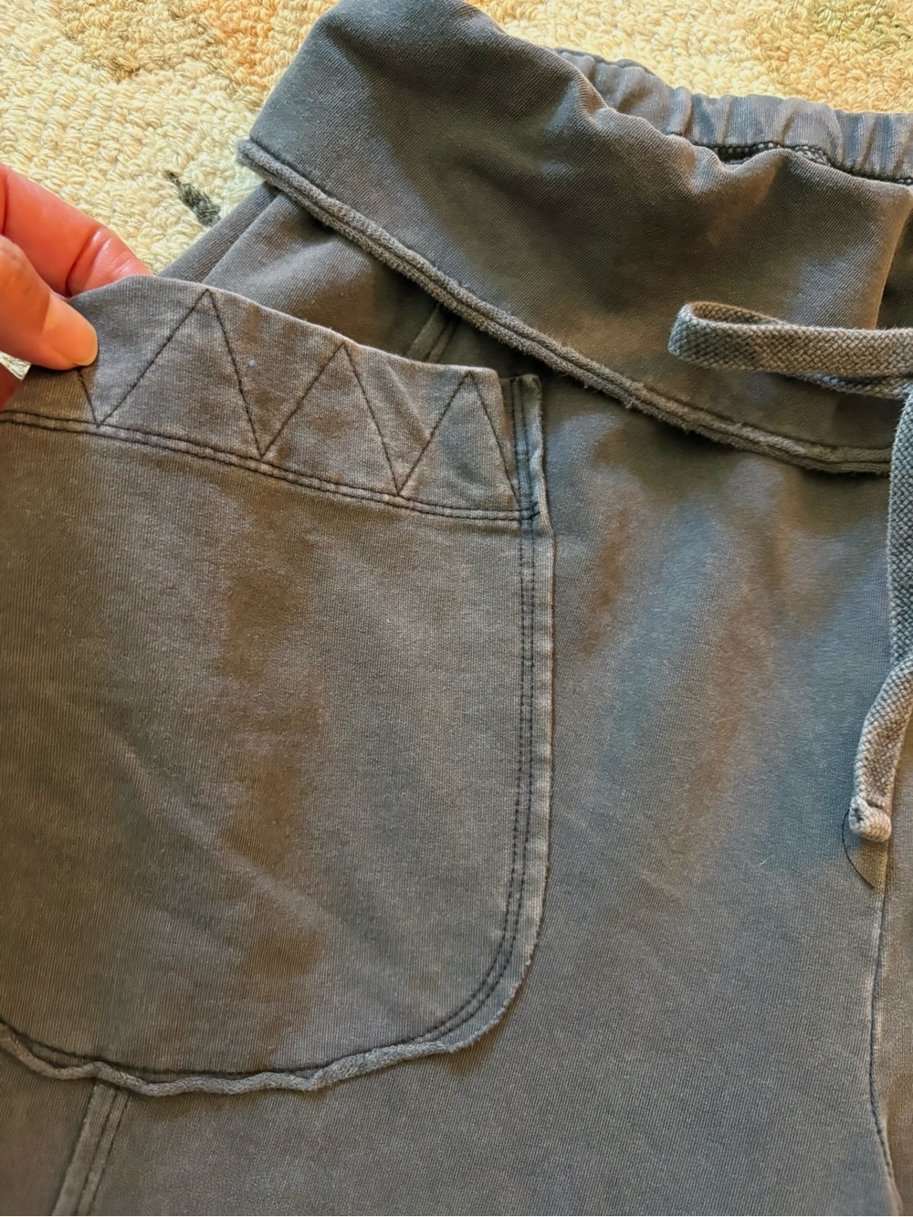 Daily Practice by Anthropologie Fold-over Waistband Pants gray XS - Picture 5 of 11